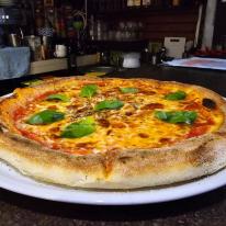 Hot margaréta pizza