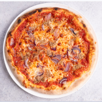 Tonno & Cipolla pizza