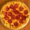 Szalámis pizza