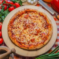 Szalámis pizza