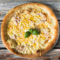 32. Pipi pizza