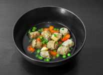 Erőleves májgombóccal