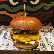 Chedda'Dream - Cheddar Burger