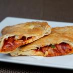 Magyaros töltött lángos