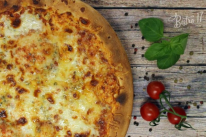 Monaco négysajtos pizza