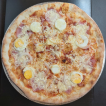 Magyaros pizza