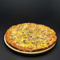 Hat dolláros pizza