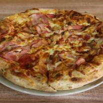 Húsimádó prémium pizza Húsimádó prémium pizza