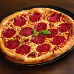 Salami pizza