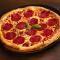 Salami pizza