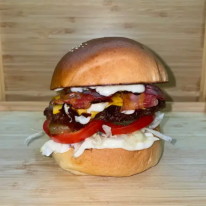 Baconos sajtburger