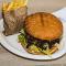 Toldi burger