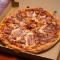 Húsimádó pizza