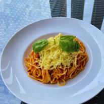 10.22.-10.26. főétel: Bolognai spagetti reszelt sajttal