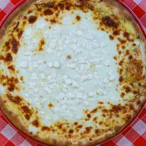 Négysajtos pizza
