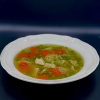 Húsleves csirkehússal