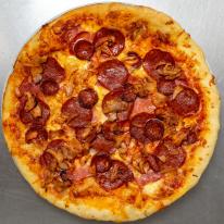 25. Húsimádó pizza