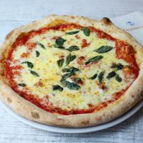 Margherita pizza