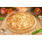 Fokhagymás-tejfölös-csirkés D-life tésztás pizza