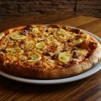 Tenger gyümölcsei pizza