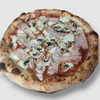 Prosciutto e Funghi pizza