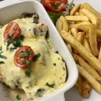 Tepsis sajtos csirkemell