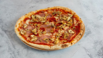 Pizza Prosciutto Funghi