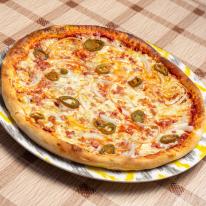 15. Magyaros pizza