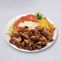 Kebab tál hasábburgonyával