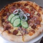 Magyaros pizza