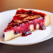 Sajttorta áfonyamártással