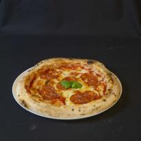Diavola nápolyi pizza