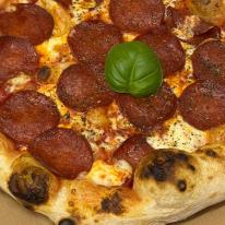 Salame pizza