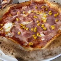 Martin 10 pizza