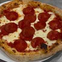 Salame pizza