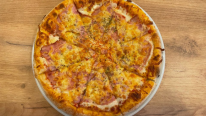 27. Pizza Négysajtos
