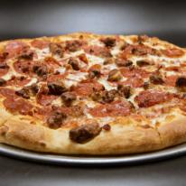 Húsimádó pizza