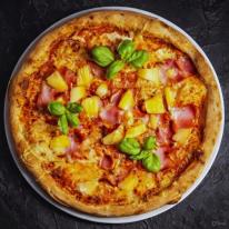 08.18-08.23. főétel: Sonkás-ananászos pizza (20cm)