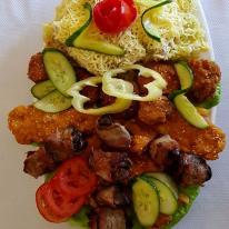 Sültes tál 4 személyre II. Sültes tál 4 személyre II.