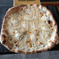 Pizza pera