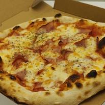 Sonkás pizza