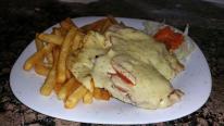 Sonkás-mozzarella sajtos csirkemell