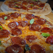 Salame Piccante pizza