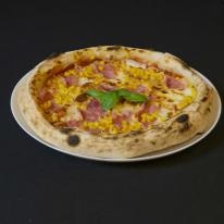 Sonkás-kukoricás pizza Sonkás-kukoricás pizza