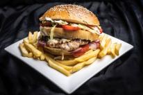 Classic burger 100% Angus marhahúsból