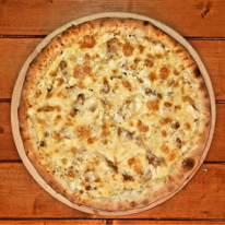 Garlic chicken pizza