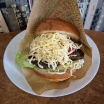 Royal sajtos hamburger