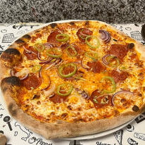 Magyaros pizza