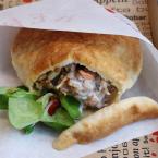 Faloda gyros pitában