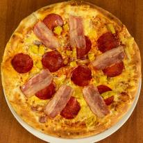 Magyaros pizza